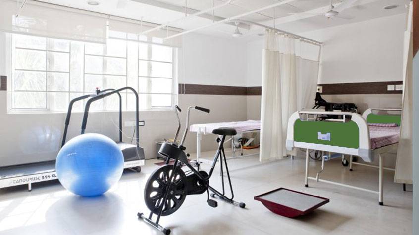 Read more about the article How to Choose the Best Physiotherapy Centre in Bangalore for Scoliosis